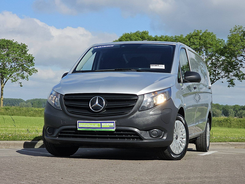 Mercedes-Benz eVito L2 66 kWh Long Range - Mali kombi, Električno dostavno vozilo: slika Mercedes-Benz eVito L2 66 kWh Long Range - Mali kombi, Električno dostavno vozilo Mercedes-Benz eVito L2 66 kWh Long Range - Mali kombi, Električno dostavno vozilo: slika Mercedes-Benz eVito L2 66 kWh Long Range - Mali kombi, Električno dostavno vozilo