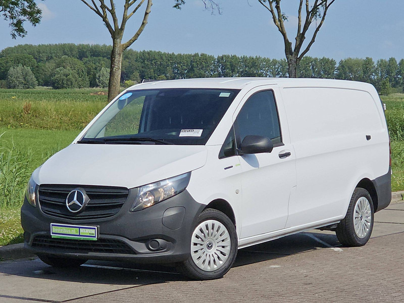 Mercedes-Benz eVito L2 66 kwh Long Range - Mali kombi, Električno dostavno vozilo: slika Mercedes-Benz eVito L2 66 kwh Long Range - Mali kombi, Električno dostavno vozilo Mercedes-Benz eVito L2 66 kwh Long Range - Mali kombi, Električno dostavno vozilo: slika Mercedes-Benz eVito L2 66 kwh Long Range - Mali kombi, Električno dostavno vozilo