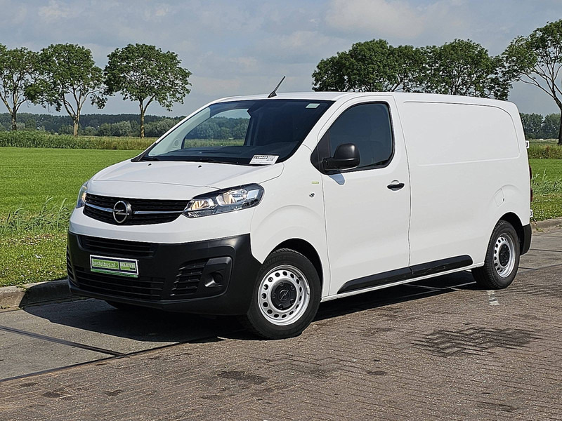 Opel Vivaro 1.5 L2 Navi Euro6 NAP AC - Mali kombi: slika Opel Vivaro 1.5 L2 Navi Euro6 NAP AC - Mali kombi Opel Vivaro 1.5 L2 Navi Euro6 NAP AC - Mali kombi: slika Opel Vivaro 1.5 L2 Navi Euro6 NAP AC - Mali kombi