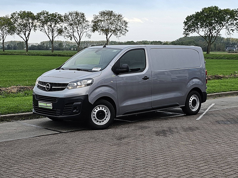 Opel Vivaro 1.5 L2H1 3-Zits Euro6 AC - Mali kombi: slika Opel Vivaro 1.5 L2H1 3-Zits Euro6 AC - Mali kombi Opel Vivaro 1.5 L2H1 3-Zits Euro6 AC - Mali kombi: slika Opel Vivaro 1.5 L2H1 3-Zits Euro6 AC - Mali kombi