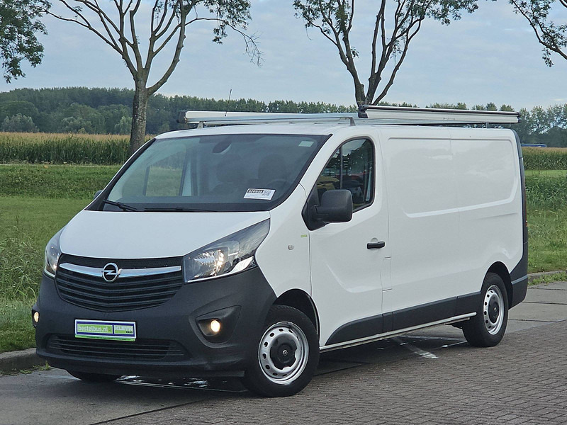 Opel Vivaro 1.6 CDTI 125 L2H1 - Mali kombi: slika Opel Vivaro 1.6 CDTI 125 L2H1 - Mali kombi Opel Vivaro 1.6 CDTI 125 L2H1 - Mali kombi: slika Opel Vivaro 1.6 CDTI 125 L2H1 - Mali kombi