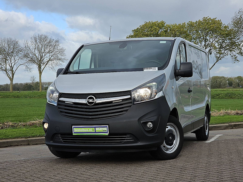 Opel Vivaro 1.6 L1H1 Navi Euro6 AC! - Mali kombi: slika Opel Vivaro 1.6 L1H1 Navi Euro6 AC! - Mali kombi Opel Vivaro 1.6 L1H1 Navi Euro6 AC! - Mali kombi: slika Opel Vivaro 1.6 L1H1 Navi Euro6 AC! - Mali kombi
