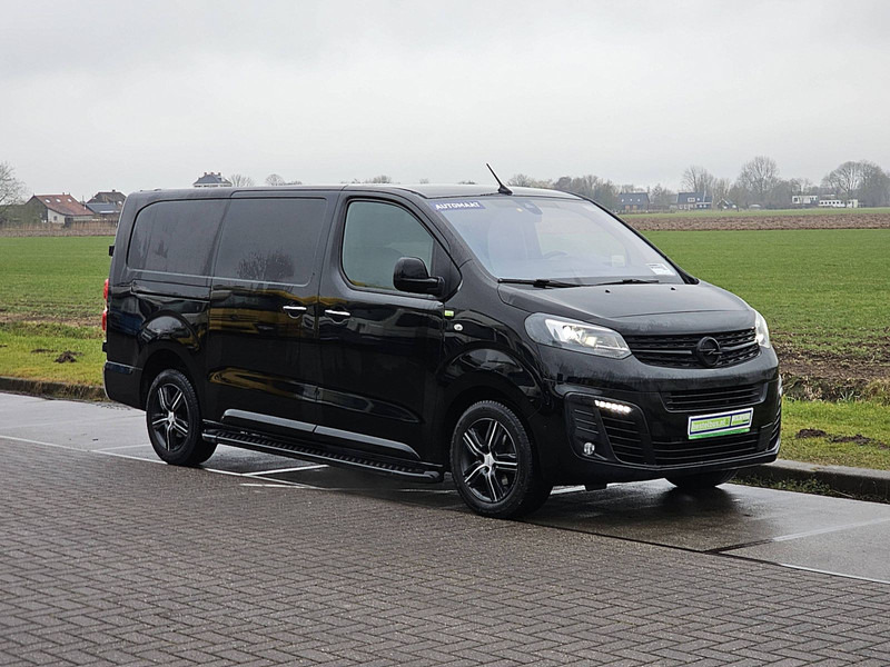 Opel Vivaro 2.0 AC AUTOMAAT EURO6 - Mali kombi: slika Opel Vivaro 2.0 AC AUTOMAAT EURO6 - Mali kombi Opel Vivaro 2.0 AC AUTOMAAT EURO6 - Mali kombi: slika Opel Vivaro 2.0 AC AUTOMAAT EURO6 - Mali kombi