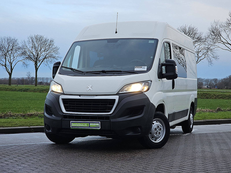 Peugeot Boxer 2.0 - Furgon: slika Peugeot Boxer 2.0 - Furgon Peugeot Boxer 2.0 - Furgon: slika Peugeot Boxer 2.0 - Furgon