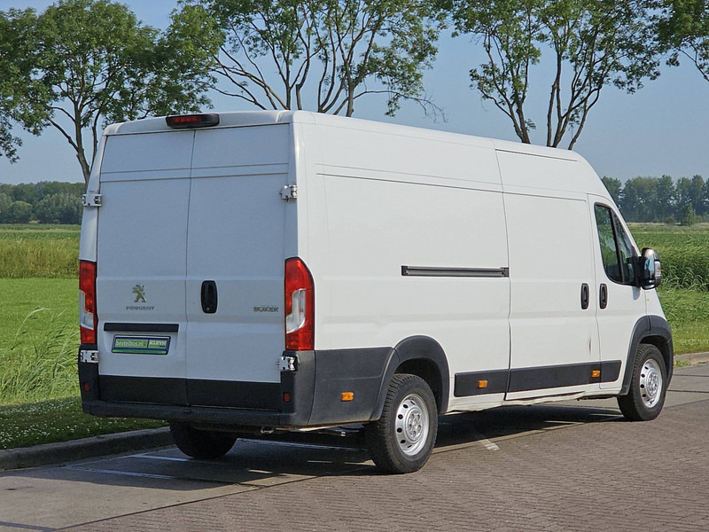 Peugeot Boxer 2.2 BHDI 140 L4H2 - Furgon: slika Peugeot Boxer 2.2 BHDI 140 L4H2 - Furgon Peugeot Boxer 2.2 BHDI 140 L4H2 - Furgon: slika Peugeot Boxer 2.2 BHDI 140 L4H2 - Furgon