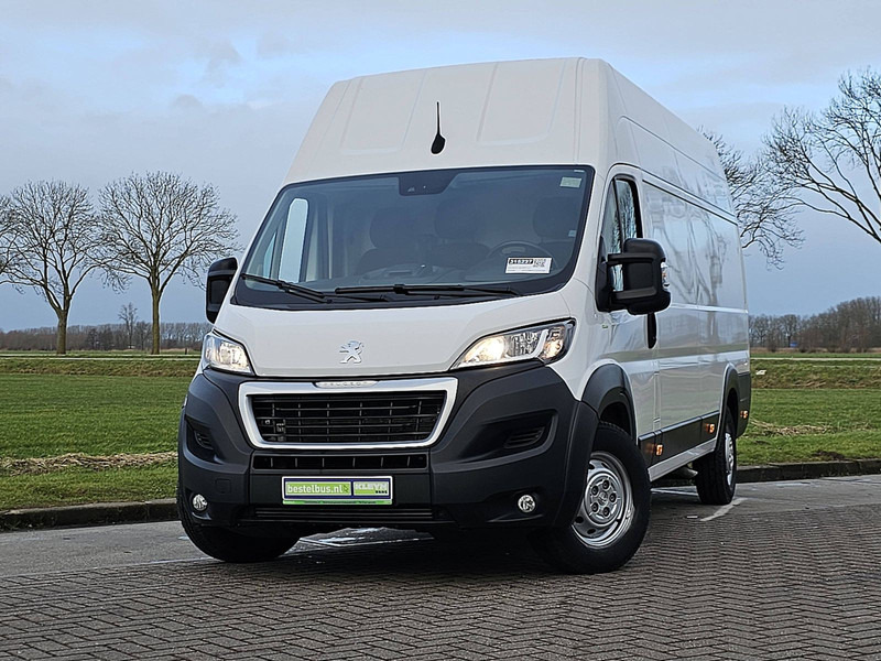 Peugeot Boxer 2.2 L4H3 Maxi 140Pk Eur6 - Furgon: slika Peugeot Boxer 2.2 L4H3 Maxi 140Pk Eur6 - Furgon Peugeot Boxer 2.2 L4H3 Maxi 140Pk Eur6 - Furgon: slika Peugeot Boxer 2.2 L4H3 Maxi 140Pk Eur6 - Furgon