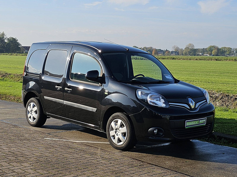 Renault Kangoo 1.5 NAP 1eEigenaar Euro6 - Dostavno vozilo sa zatvorenim sandukom: slika Renault Kangoo 1.5 NAP 1eEigenaar Euro6 - Dostavno vozilo sa zatvorenim sandukom Renault Kangoo 1.5 NAP 1eEigenaar Euro6 - Dostavno vozilo sa zatvorenim sandukom: slika Renault Kangoo 1.5 NAP 1eEigenaar Euro6 - Dostavno vozilo sa zatvorenim sandukom