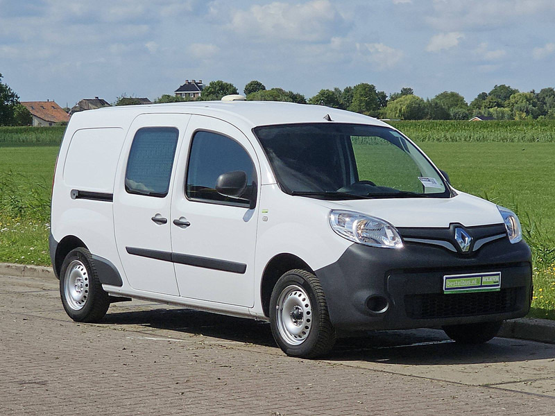 Renault Kangoo MAXI 1.5 DCI Navi Airco Euro6 NAP - Dostavno vozilo sa zatvorenim sandukom: slika Renault Kangoo MAXI 1.5 DCI Navi Airco Euro6 NAP - Dostavno vozilo sa zatvorenim sandukom Renault Kangoo MAXI 1.5 DCI Navi Airco Euro6 NAP - Dostavno vozilo sa zatvorenim sandukom: slika Renault Kangoo MAXI 1.5 DCI Navi Airco Euro6 NAP - Dostavno vozilo sa zatvorenim sandukom