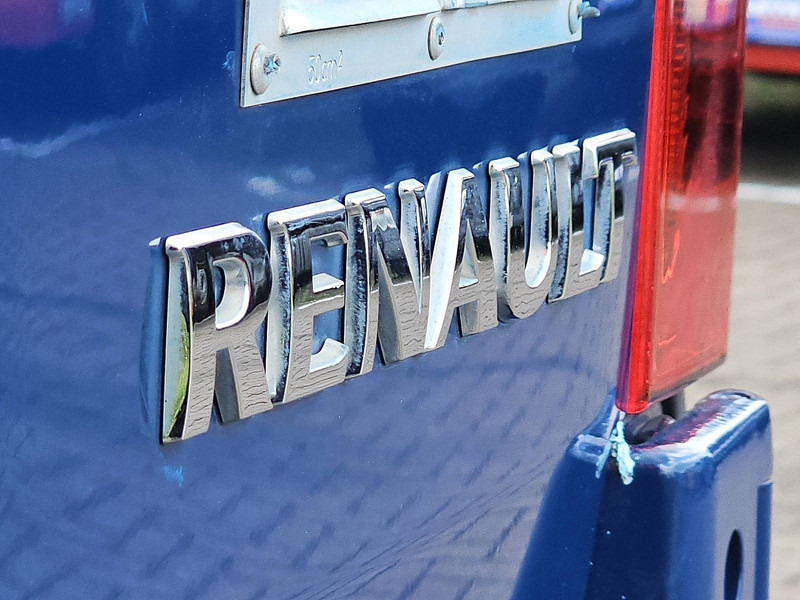 Furgon Renault Master 2.3 L2H2 Navi Euro6 AC!: slika Furgon Renault Master 2.3 L2H2 Navi Euro6 AC!