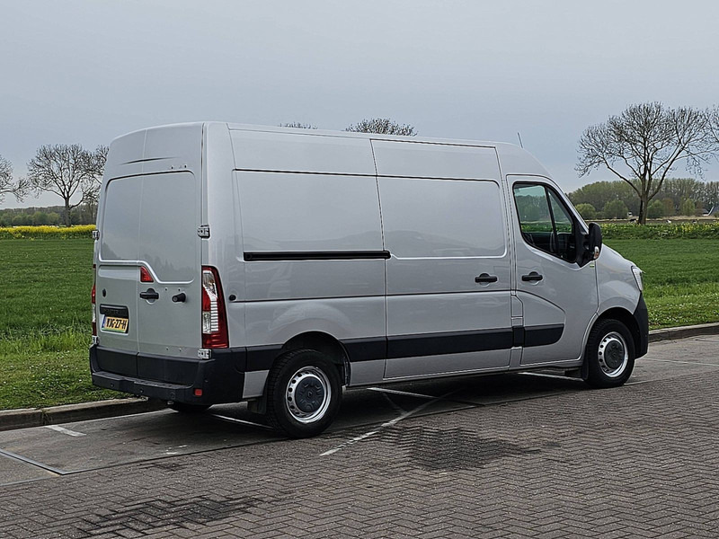 Renault Master T35 clima 180 PK EURO6 - Furgon: slika Renault Master T35 clima 180 PK EURO6 - Furgon Renault Master T35 clima 180 PK EURO6 - Furgon: slika Renault Master T35 clima 180 PK EURO6 - Furgon