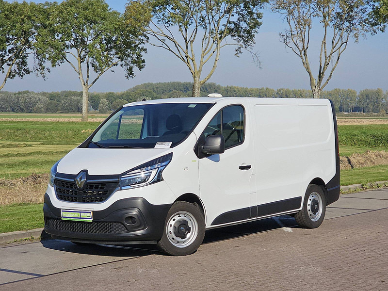 Renault Trafic 2.0 DCI L1H1 Navi Trekhaak ! - Mali kombi: slika Renault Trafic 2.0 DCI L1H1 Navi Trekhaak ! - Mali kombi Renault Trafic 2.0 DCI L1H1 Navi Trekhaak ! - Mali kombi: slika Renault Trafic 2.0 DCI L1H1 Navi Trekhaak ! - Mali kombi