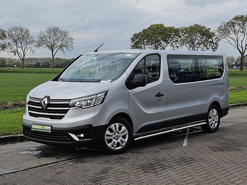 Renault Trafic 2.0 DCI ac aut. 9 pers EURO6 - Minibus, Putnički kombi: slika Renault Trafic 2.0 DCI ac aut. 9 pers EURO6 - Minibus, Putnički kombi Renault Trafic 2.0 DCI ac aut. 9 pers EURO6 - Minibus, Putnički kombi: slika Renault Trafic 2.0 DCI ac aut. 9 pers EURO6 - Minibus, Putnički kombi