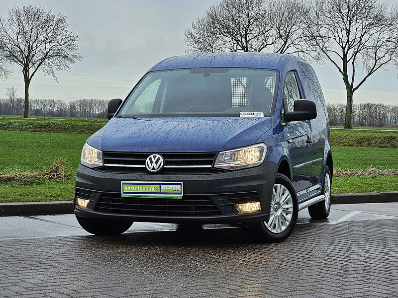 Volkswagen Caddy 2.0 ac EURO6 - Dostavno vozilo sa zatvorenim sandukom: slika Volkswagen Caddy 2.0 ac EURO6 - Dostavno vozilo sa zatvorenim sandukom Volkswagen Caddy 2.0 ac EURO6 - Dostavno vozilo sa zatvorenim sandukom: slika Volkswagen Caddy 2.0 ac EURO6 - Dostavno vozilo sa zatvorenim sandukom