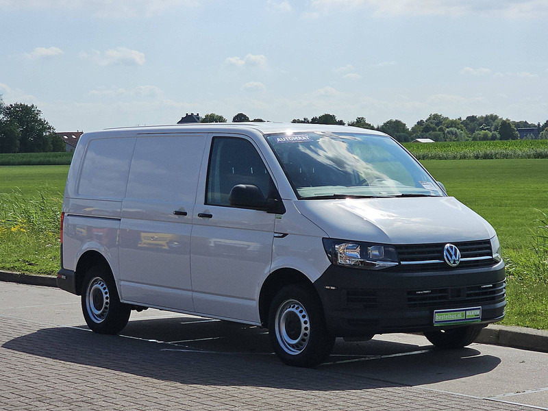 Volkswagen Transporter 2.0 TDI L1H1 150Pk Automaat! - Mali kombi: slika Volkswagen Transporter 2.0 TDI L1H1 150Pk Automaat! - Mali kombi Volkswagen Transporter 2.0 TDI L1H1 150Pk Automaat! - Mali kombi: slika Volkswagen Transporter 2.0 TDI L1H1 150Pk Automaat! - Mali kombi