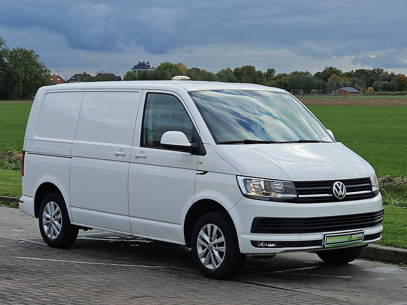 Volkswagen Transporter 2.0 TDI L1H1 Airco Euro6 NAP - Mali kombi: slika Volkswagen Transporter 2.0 TDI L1H1 Airco Euro6 NAP - Mali kombi Volkswagen Transporter 2.0 TDI L1H1 Airco Euro6 NAP - Mali kombi: slika Volkswagen Transporter 2.0 TDI L1H1 Airco Euro6 NAP - Mali kombi