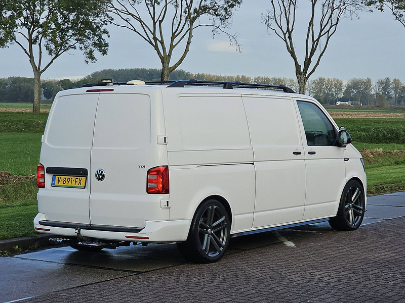 Volkswagen Transporter 2.0 TDI L2H1 150Pk EDITION ! - Mali kombi: slika Volkswagen Transporter 2.0 TDI L2H1 150Pk EDITION ! - Mali kombi Volkswagen Transporter 2.0 TDI L2H1 150Pk EDITION ! - Mali kombi: slika Volkswagen Transporter 2.0 TDI L2H1 150Pk EDITION ! - Mali kombi