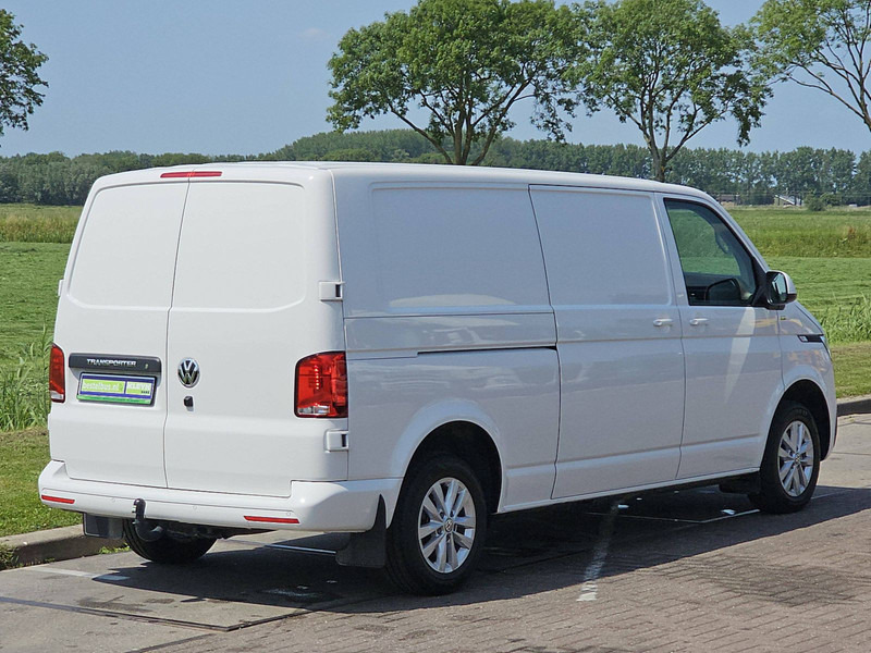 Volkswagen Transporter 2.0 TDI L2H1 Virtual-Cockpit - Mali kombi: slika Volkswagen Transporter 2.0 TDI L2H1 Virtual-Cockpit - Mali kombi Volkswagen Transporter 2.0 TDI L2H1 Virtual-Cockpit - Mali kombi: slika Volkswagen Transporter 2.0 TDI L2H1 Virtual-Cockpit - Mali kombi