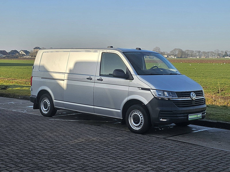 Volkswagen Transporter 2.0 TDI T6.1 Inrichting L2H1 - Mali kombi: slika Volkswagen Transporter 2.0 TDI T6.1 Inrichting L2H1 - Mali kombi Volkswagen Transporter 2.0 TDI T6.1 Inrichting L2H1 - Mali kombi: slika Volkswagen Transporter 2.0 TDI T6.1 Inrichting L2H1 - Mali kombi