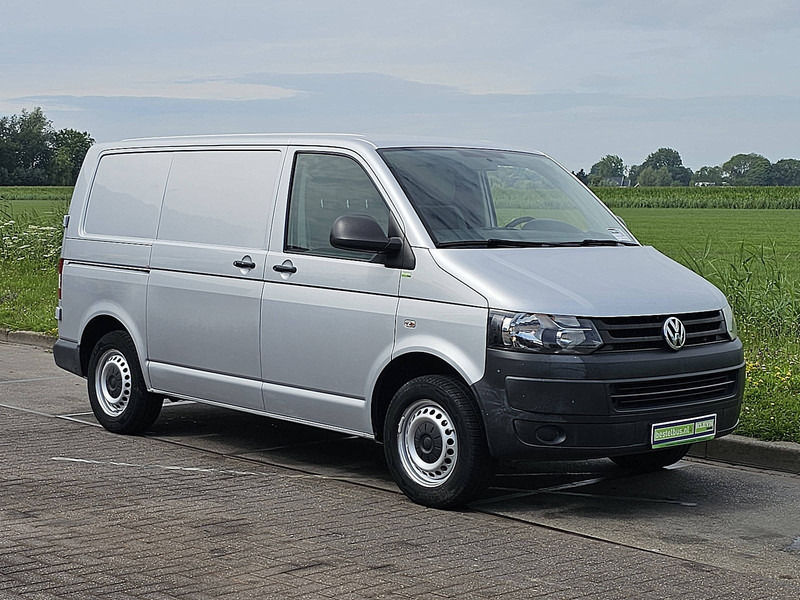 Volkswagen Transporter 2.0 TDI ac 140 PK - Mali kombi: slika Volkswagen Transporter 2.0 TDI ac 140 PK - Mali kombi Volkswagen Transporter 2.0 TDI ac 140 PK - Mali kombi: slika Volkswagen Transporter 2.0 TDI ac 140 PK - Mali kombi