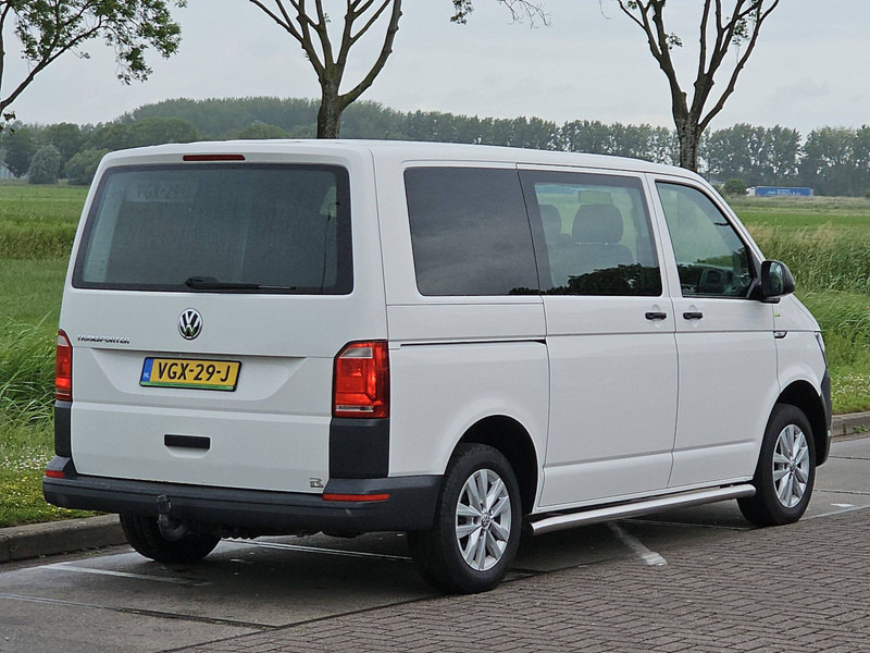 Volkswagen Transporter 2.0 TDI ac dc 150 pk EURO6 - Mali kombi: slika Volkswagen Transporter 2.0 TDI ac dc 150 pk EURO6 - Mali kombi Volkswagen Transporter 2.0 TDI ac dc 150 pk EURO6 - Mali kombi: slika Volkswagen Transporter 2.0 TDI ac dc 150 pk EURO6 - Mali kombi