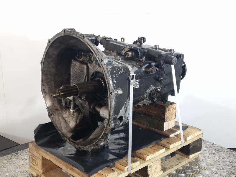 Eaton FSO/5206B V Y05192 Gearbox - Mjenjač: slika Eaton FSO/5206B V Y05192 Gearbox - Mjenjač Eaton FSO/5206B V Y05192 Gearbox - Mjenjač: slika Eaton FSO/5206B V Y05192 Gearbox - Mjenjač