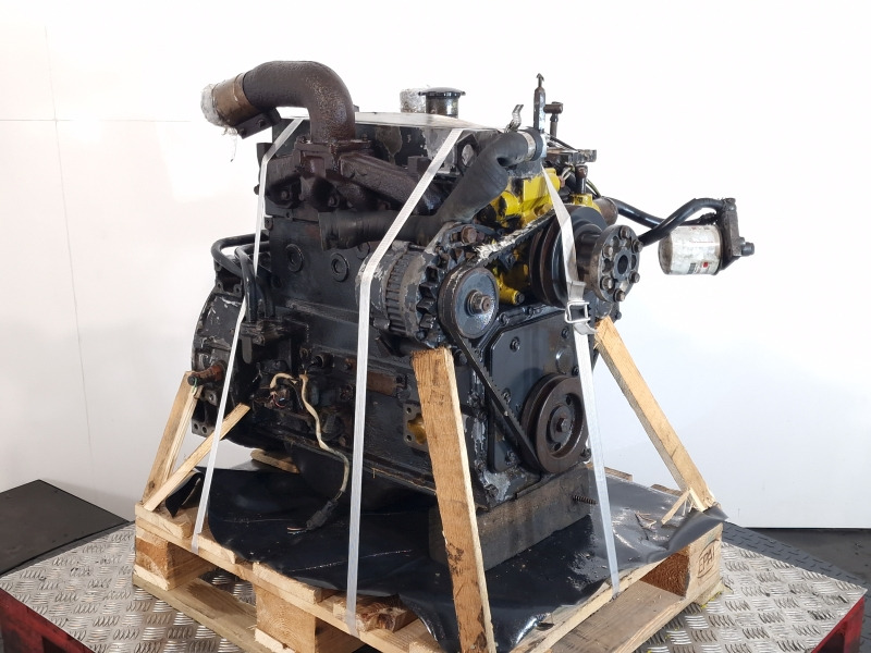 Komatsu 4D95LE-2 Engine (Plant) - Motor za Građevinski strojevi: slika Komatsu 4D95LE-2 Engine (Plant) - Motor za Građevinski strojevi Komatsu 4D95LE-2 Engine (Plant) - Motor za Građevinski strojevi: slika Komatsu 4D95LE-2 Engine (Plant) - Motor za Građevinski strojevi