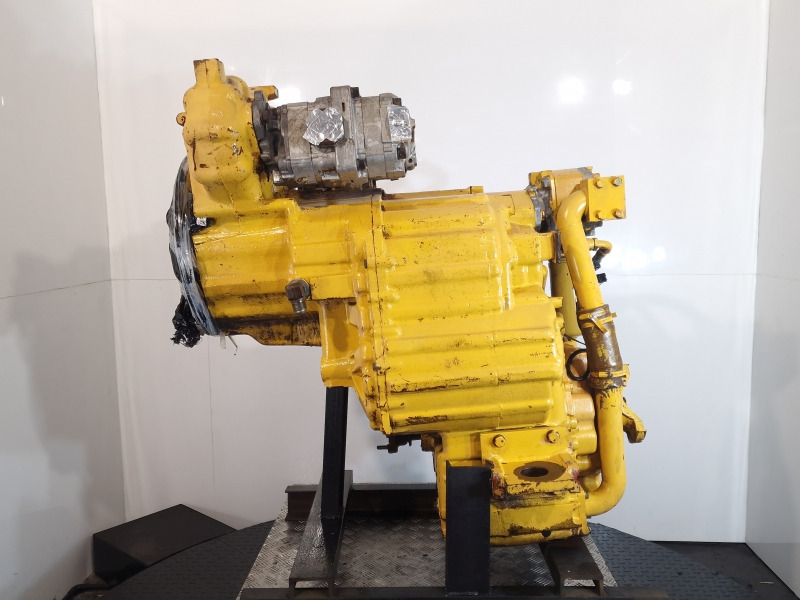 Komatsu 714-17-X0011 WA420-3 Wheel Loader Gearbox Industrial - Mjenjač za Industrijska oprema: slika Komatsu 714-17-X0011 WA420-3 Wheel Loader Gearbox Industrial - Mjenjač za Industrijska oprema Komatsu 714-17-X0011 WA420-3 Wheel Loader Gearbox Industrial - Mjenjač za Industrijska oprema: slika Komatsu 714-17-X0011 WA420-3 Wheel Loader Gearbox Industrial - Mjenjač za Industrijska oprema