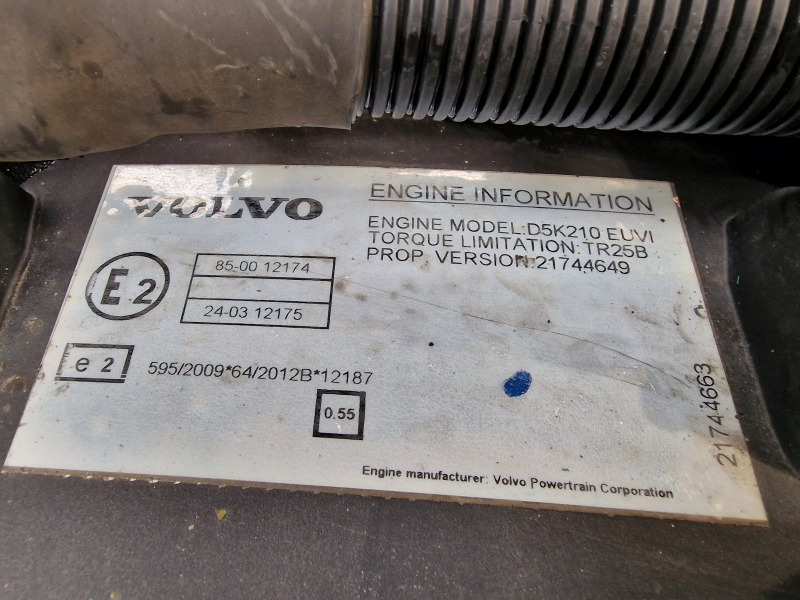 Volvo D5K 210 EUVI Engine (Truck) - Motor za Kamion: slika Volvo D5K 210 EUVI Engine (Truck) - Motor za Kamion Volvo D5K 210 EUVI Engine (Truck) - Motor za Kamion: slika Volvo D5K 210 EUVI Engine (Truck) - Motor za Kamion