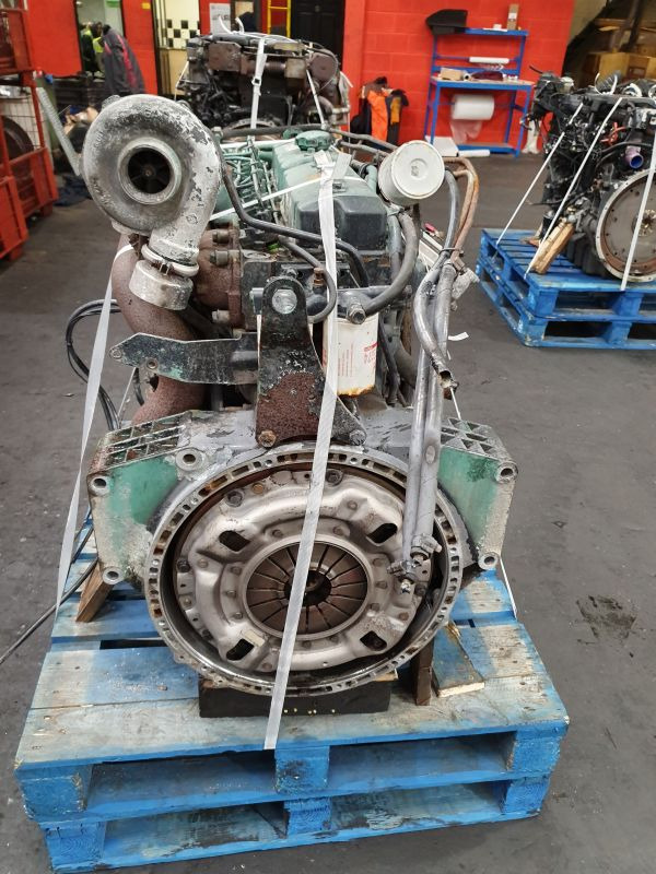 Volvo TD63E - Motor za Građevinski strojevi: slika Volvo TD63E - Motor za Građevinski strojevi Volvo TD63E - Motor za Građevinski strojevi: slika Volvo TD63E - Motor za Građevinski strojevi