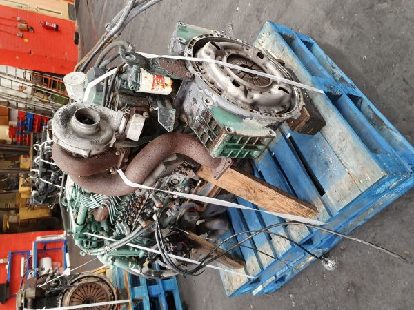 Volvo TD63E - Motor za Građevinski strojevi: slika Volvo TD63E - Motor za Građevinski strojevi Volvo TD63E - Motor za Građevinski strojevi: slika Volvo TD63E - Motor za Građevinski strojevi