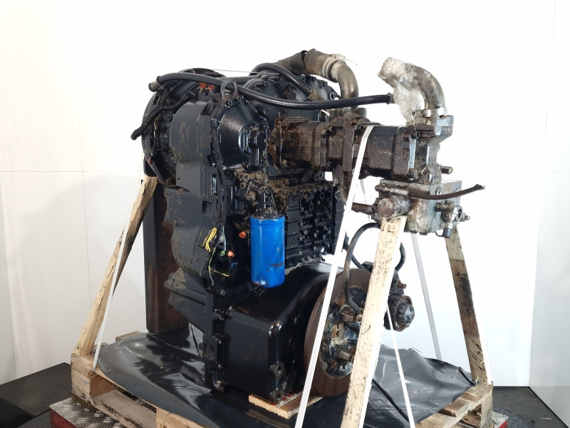ZF Industrial 4WG190 For Case 721C wheel Loader Gearbox Industrial - Mjenjač za Industrijska oprema: slika ZF Industrial 4WG190 For Case 721C wheel Loader Gearbox Industrial - Mjenjač za Industrijska oprema ZF Industrial 4WG190 For Case 721C wheel Loader Gearbox Industrial - Mjenjač za Industrijska oprema: slika ZF Industrial 4WG190 For Case 721C wheel Loader Gearbox Industrial - Mjenjač za Industrijska oprema