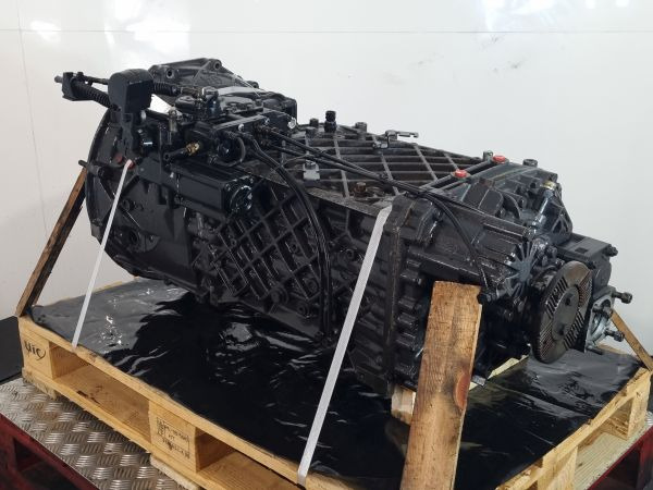 ZF New Ecosplit 16S 2220 TD Gearbox - Mjenjač: slika ZF New Ecosplit 16S 2220 TD Gearbox - Mjenjač ZF New Ecosplit 16S 2220 TD Gearbox - Mjenjač: slika ZF New Ecosplit 16S 2220 TD Gearbox - Mjenjač