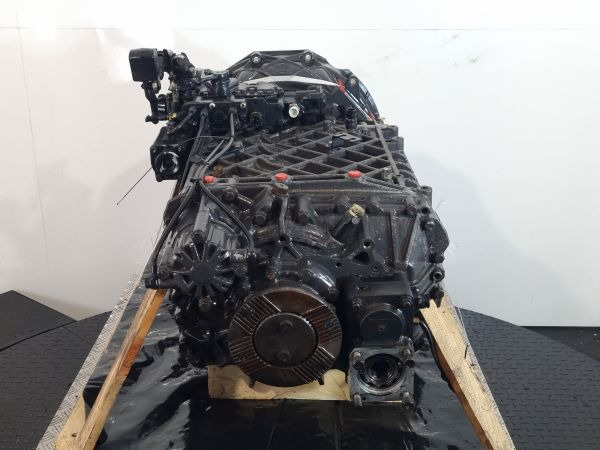 ZF New Ecosplit 16S 2220 TD Gearbox - Mjenjač: slika ZF New Ecosplit 16S 2220 TD Gearbox - Mjenjač ZF New Ecosplit 16S 2220 TD Gearbox - Mjenjač: slika ZF New Ecosplit 16S 2220 TD Gearbox - Mjenjač