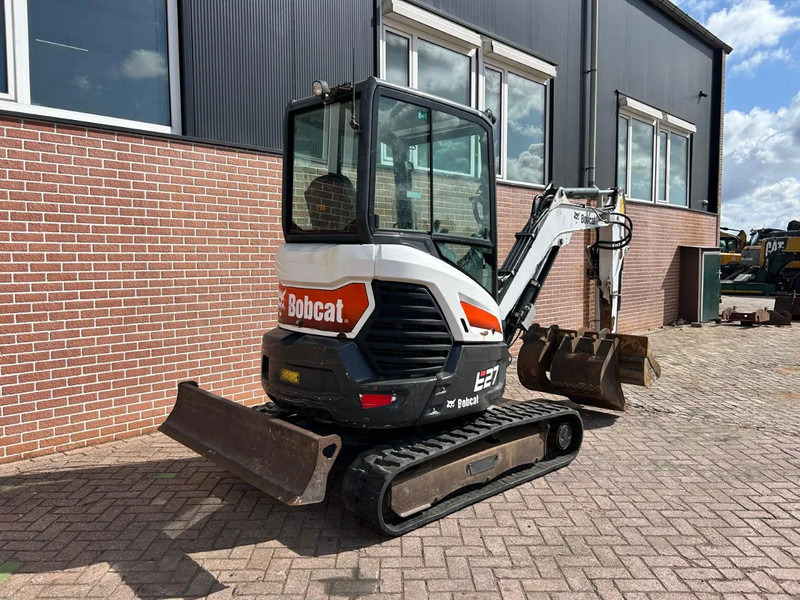 Bobcat E27 - Mini bager: slika Bobcat E27 - Mini bager Bobcat E27 - Mini bager: slika Bobcat E27 - Mini bager