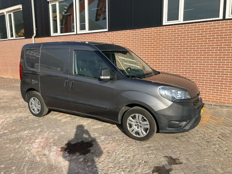 Fiat Doblò - Automobil: slika Fiat Doblò - Automobil Fiat Doblò - Automobil: slika Fiat Doblò - Automobil