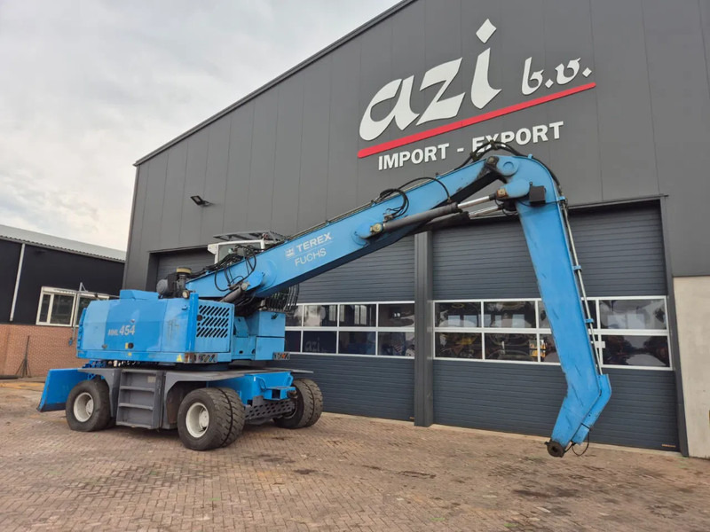 Fuchs MHL454 - Stroj za rukovanje otpadom: slika Fuchs MHL454 - Stroj za rukovanje otpadom Fuchs MHL454 - Stroj za rukovanje otpadom: slika Fuchs MHL454 - Stroj za rukovanje otpadom