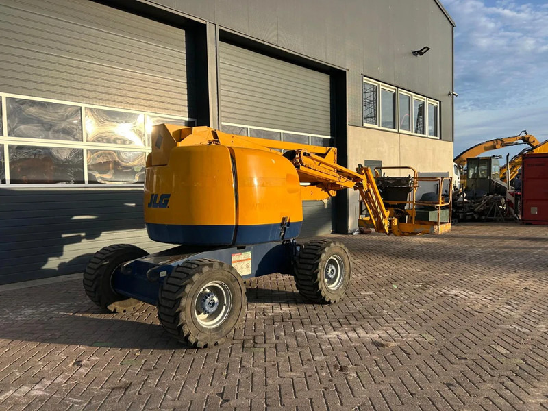 JLG 450AJ - Zglobni krak: slika JLG 450AJ - Zglobni krak JLG 450AJ - Zglobni krak: slika JLG 450AJ - Zglobni krak
