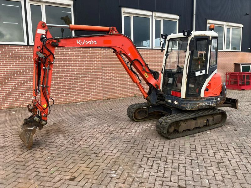 Kubota KX121-3a - Mini bager: slika Kubota KX121-3a - Mini bager Kubota KX121-3a - Mini bager: slika Kubota KX121-3a - Mini bager