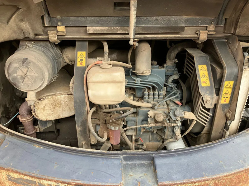 Kubota KX121-3a - Mini bager: slika Kubota KX121-3a - Mini bager Kubota KX121-3a - Mini bager: slika Kubota KX121-3a - Mini bager