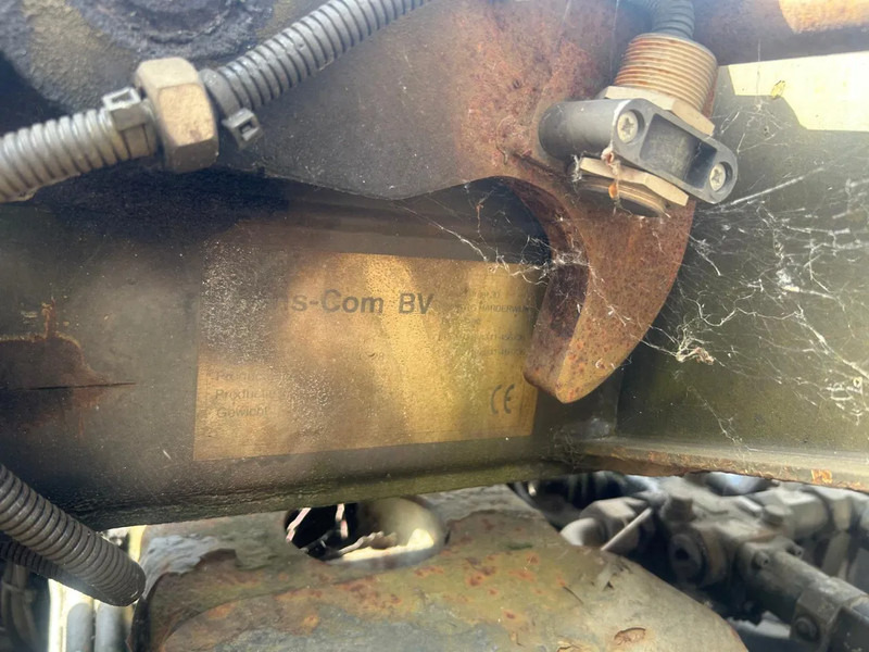 Terberg FM 1850 FM 1850 - Transporter kontejnera/ Kamion s izmjenjivim sanducima: slika Terberg FM 1850 FM 1850 - Transporter kontejnera/ Kamion s izmjenjivim sanducima Terberg FM 1850 FM 1850 - Transporter kontejnera/ Kamion s izmjenjivim sanducima: slika Terberg FM 1850 FM 1850 - Transporter kontejnera/ Kamion s izmjenjivim sanducima