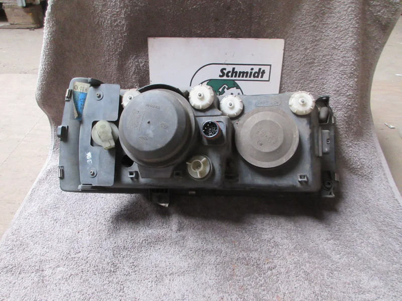 DAF 1743690 KOPLAMP XENOS DAF XF CF LF EURO 3 /5 / LINKS - Prednja svjetla za Kamion: slika DAF 1743690 KOPLAMP XENOS DAF XF CF LF EURO 3 /5 / LINKS - Prednja svjetla za Kamion DAF 1743690 KOPLAMP XENOS DAF XF CF LF EURO 3 /5 / LINKS - Prednja svjetla za Kamion: slika DAF 1743690 KOPLAMP XENOS DAF XF CF LF EURO 3 /5 / LINKS - Prednja svjetla za Kamion
