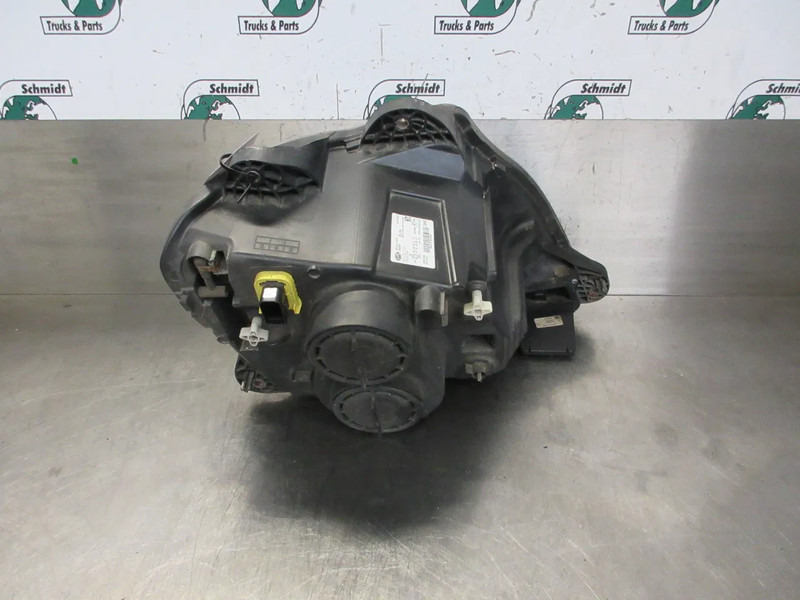 DAF 1835874 KOPLAMP DAF XF CF EURO 6 MODEL LINKS - Prednja svjetla za Kamion: slika DAF 1835874 KOPLAMP DAF XF CF EURO 6 MODEL LINKS - Prednja svjetla za Kamion DAF 1835874 KOPLAMP DAF XF CF EURO 6 MODEL LINKS - Prednja svjetla za Kamion: slika DAF 1835874 KOPLAMP DAF XF CF EURO 6 MODEL LINKS - Prednja svjetla za Kamion