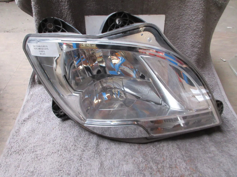DAF 1835875 KOPLAMP XF CF EURO 6 RECHTS - Prednja svjetla za Kamion: slika DAF 1835875 KOPLAMP XF CF EURO 6 RECHTS - Prednja svjetla za Kamion DAF 1835875 KOPLAMP XF CF EURO 6 RECHTS - Prednja svjetla za Kamion: slika DAF 1835875 KOPLAMP XF CF EURO 6 RECHTS - Prednja svjetla za Kamion
