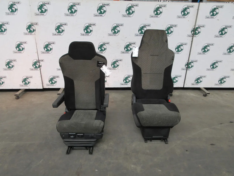 DAF 81.62307-6681 // 81.62307-6628 STOELEN SET MAN 18.500 MODEL 2020 - Sjedalo za Kamion: slika DAF 81.62307-6681 // 81.62307-6628 STOELEN SET MAN 18.500 MODEL 2020 - Sjedalo za Kamion DAF 81.62307-6681 // 81.62307-6628 STOELEN SET MAN 18.500 MODEL 2020 - Sjedalo za Kamion: slika DAF 81.62307-6681 // 81.62307-6628 STOELEN SET MAN 18.500 MODEL 2020 - Sjedalo za Kamion