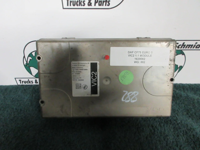 DAF CF 1639082 VIC2 1.1 MODULE EURO 5 - Električni sustav za Kamion: slika DAF CF 1639082 VIC2 1.1 MODULE EURO 5 - Električni sustav za Kamion DAF CF 1639082 VIC2 1.1 MODULE EURO 5 - Električni sustav za Kamion: slika DAF CF 1639082 VIC2 1.1 MODULE EURO 5 - Električni sustav za Kamion
