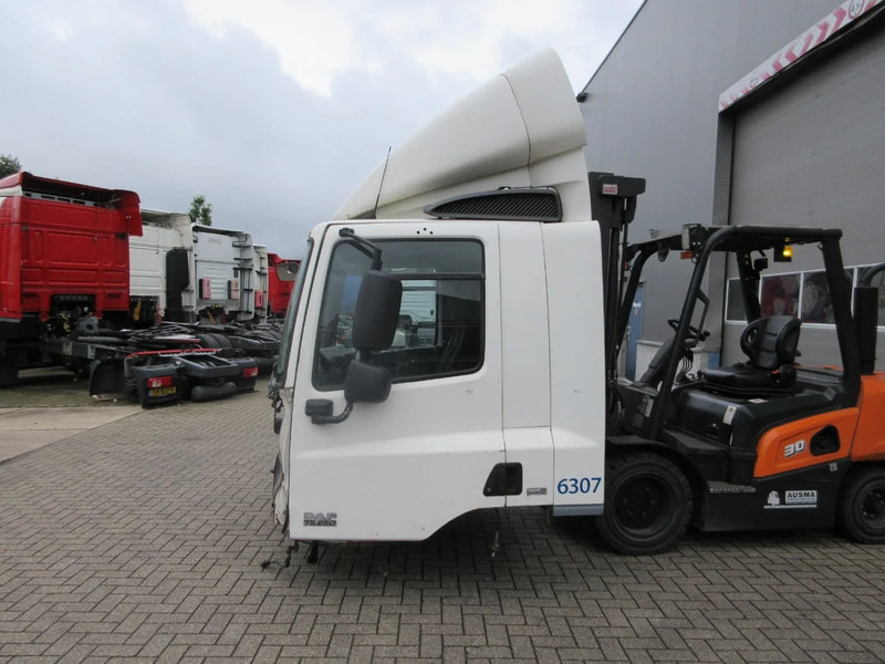 DAF DAF CF 75 DAGCABINE MODEL EURO 5 - Kabina i unutrašnjost za Kamion: slika DAF DAF CF 75 DAGCABINE MODEL EURO 5 - Kabina i unutrašnjost za Kamion DAF DAF CF 75 DAGCABINE MODEL EURO 5 - Kabina i unutrašnjost za Kamion: slika DAF DAF CF 75 DAGCABINE MODEL EURO 5 - Kabina i unutrašnjost za Kamion