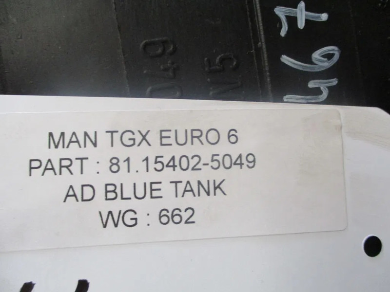 MAN 81.15402-5049/5041 Ad-Bluetank 60Liter EURO 6 - Spremnik goriva za Kamion: slika MAN 81.15402-5049/5041 Ad-Bluetank 60Liter EURO 6 - Spremnik goriva za Kamion MAN 81.15402-5049/5041 Ad-Bluetank 60Liter EURO 6 - Spremnik goriva za Kamion: slika MAN 81.15402-5049/5041 Ad-Bluetank 60Liter EURO 6 - Spremnik goriva za Kamion