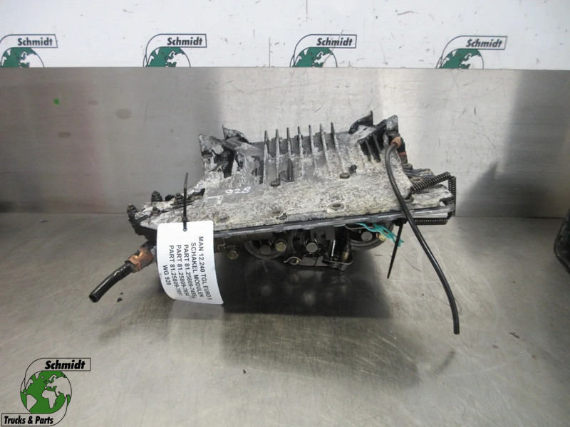 MAN 81.25809-7455//81.25809-7654//81.25809-7851 SCHAKELMODULATOR MAN TGL - Kvačilo i dijelovi za Kamion: slika MAN 81.25809-7455//81.25809-7654//81.25809-7851 SCHAKELMODULATOR MAN TGL - Kvačilo i dijelovi za Kamion MAN 81.25809-7455//81.25809-7654//81.25809-7851 SCHAKELMODULATOR MAN TGL - Kvačilo i dijelovi za Kamion: slika MAN 81.25809-7455//81.25809-7654//81.25809-7851 SCHAKELMODULATOR MAN TGL - Kvačilo i dijelovi za Kamion