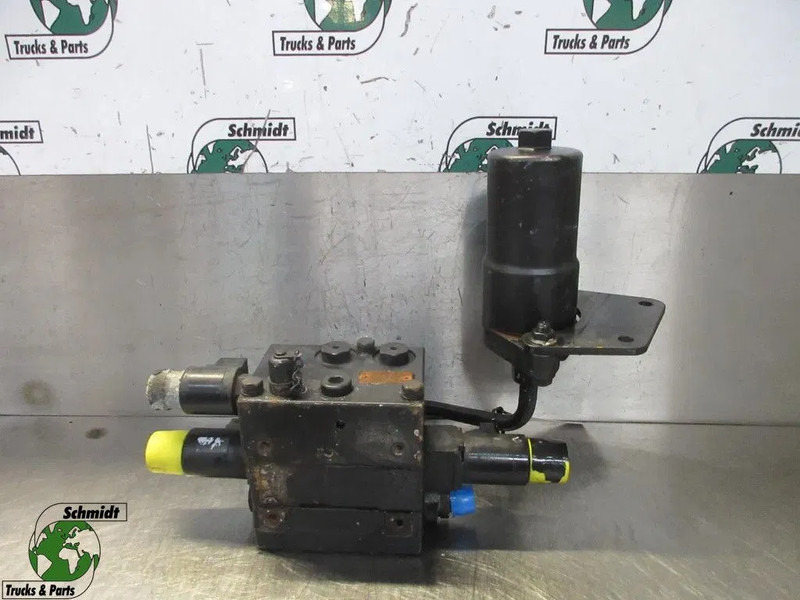 MAN 81.47103-6031//82.47103-6034 STUURVENTIEL MAN 6X2 MODEL 2020 - Upravljački mehanizam za Kamion: slika MAN 81.47103-6031//82.47103-6034 STUURVENTIEL MAN 6X2 MODEL 2020 - Upravljački mehanizam za Kamion MAN 81.47103-6031//82.47103-6034 STUURVENTIEL MAN 6X2 MODEL 2020 - Upravljački mehanizam za Kamion: slika MAN 81.47103-6031//82.47103-6034 STUURVENTIEL MAN 6X2 MODEL 2020 - Upravljački mehanizam za Kamion