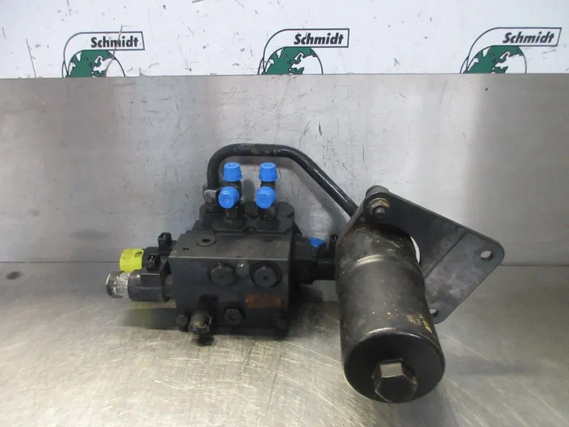 MAN 81.47103-6031//82.47103-6034 STUURVENTIEL MAN 6X2 MODEL 2020 - Upravljački mehanizam za Kamion: slika MAN 81.47103-6031//82.47103-6034 STUURVENTIEL MAN 6X2 MODEL 2020 - Upravljački mehanizam za Kamion MAN 81.47103-6031//82.47103-6034 STUURVENTIEL MAN 6X2 MODEL 2020 - Upravljački mehanizam za Kamion: slika MAN 81.47103-6031//82.47103-6034 STUURVENTIEL MAN 6X2 MODEL 2020 - Upravljački mehanizam za Kamion